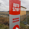 autoszyby pylon swietlny